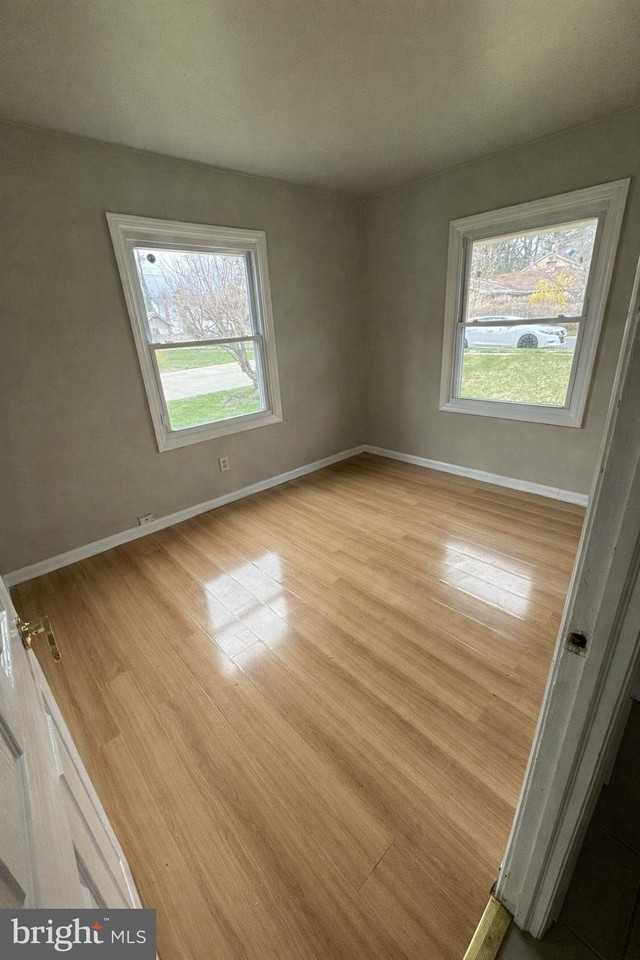 75 Mainbridge Ln - Photo 6 of 8