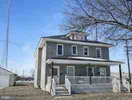 featured image of 112 N 2nd St Unit B