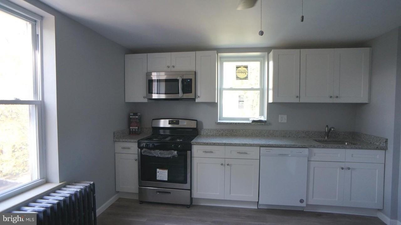 716 Richey Ave #2ndFL - Photo 4 of 11