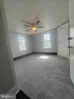 featured image of 2357 Hillcrest Ave Apt C #Apt C