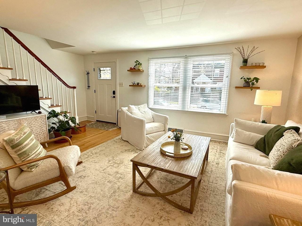 3 W Summerfield Ave - Photo 4 of 20