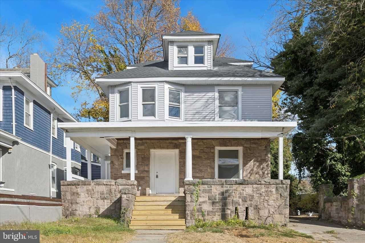 566 Rutherford Ave Unit 2