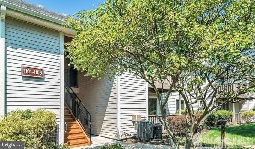 1105 Aspen Dr - Photo 2 of 9