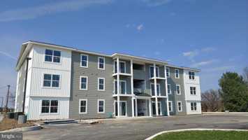 featured image of 1000 COLBY Lane