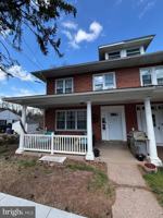 featured image of 11 W APT #1 MADISON Street