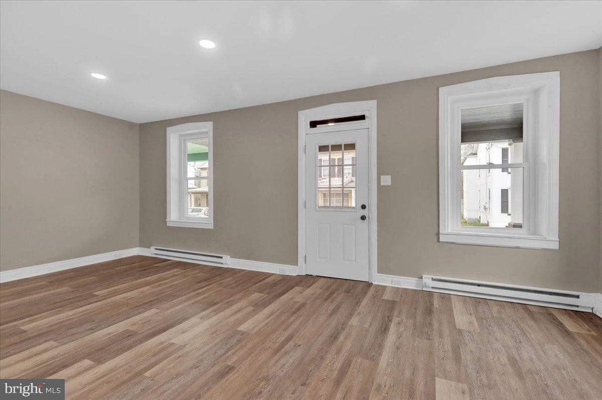 2102 Main St - Photo 7 of 27