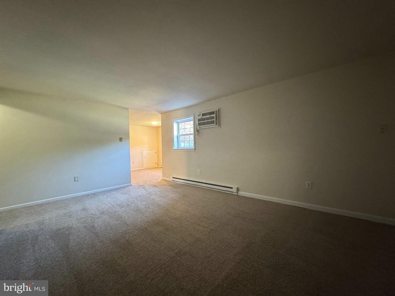 7 Orchard Hills Dr #B - Photo 5 of 13