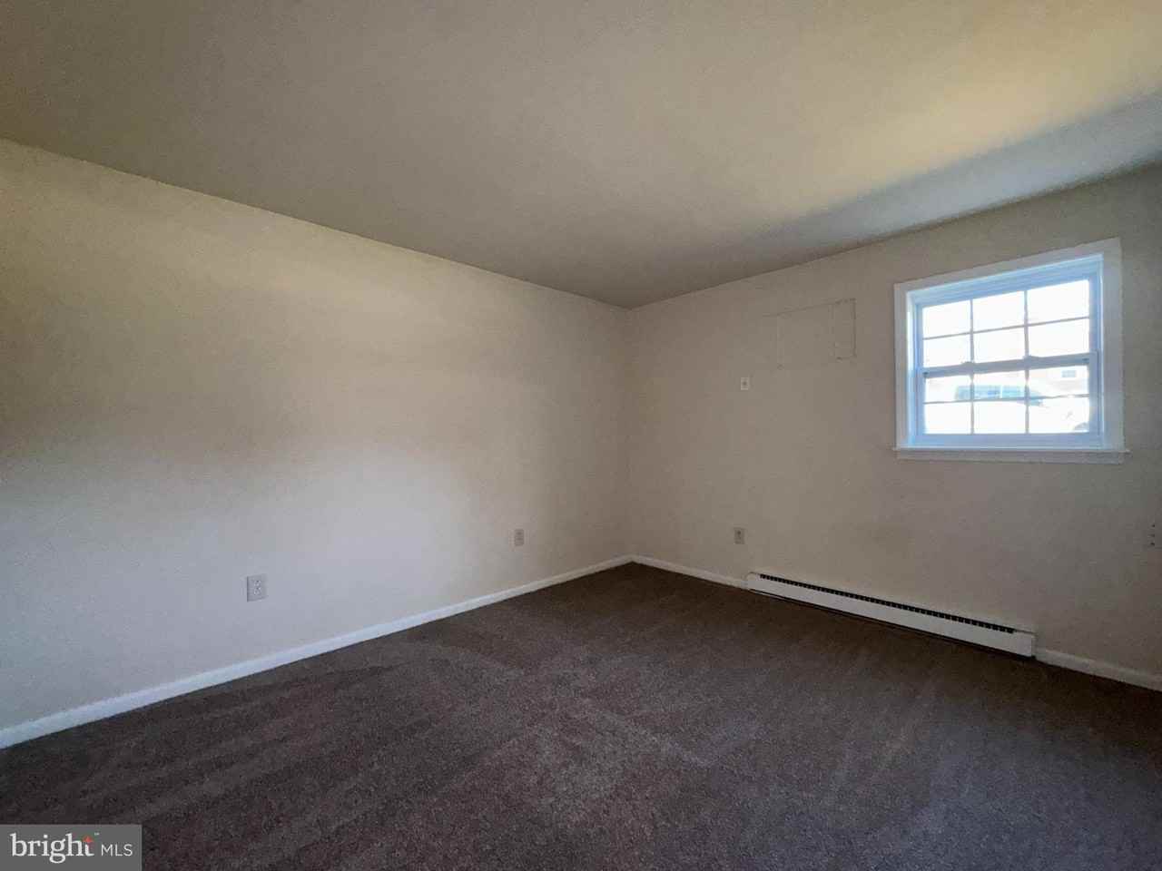 7 Orchard Hills Dr #B - Photo 7 of 13