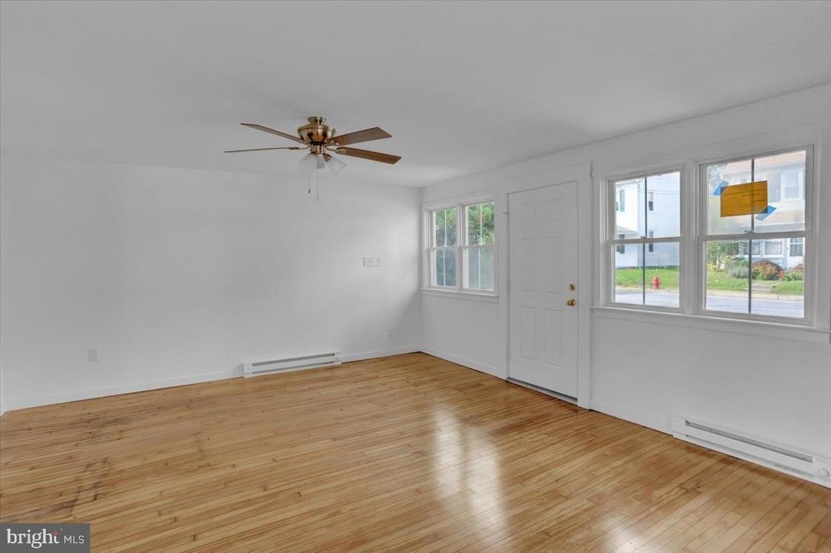 3208 Main St Unit 2 - Photo 7 of 18