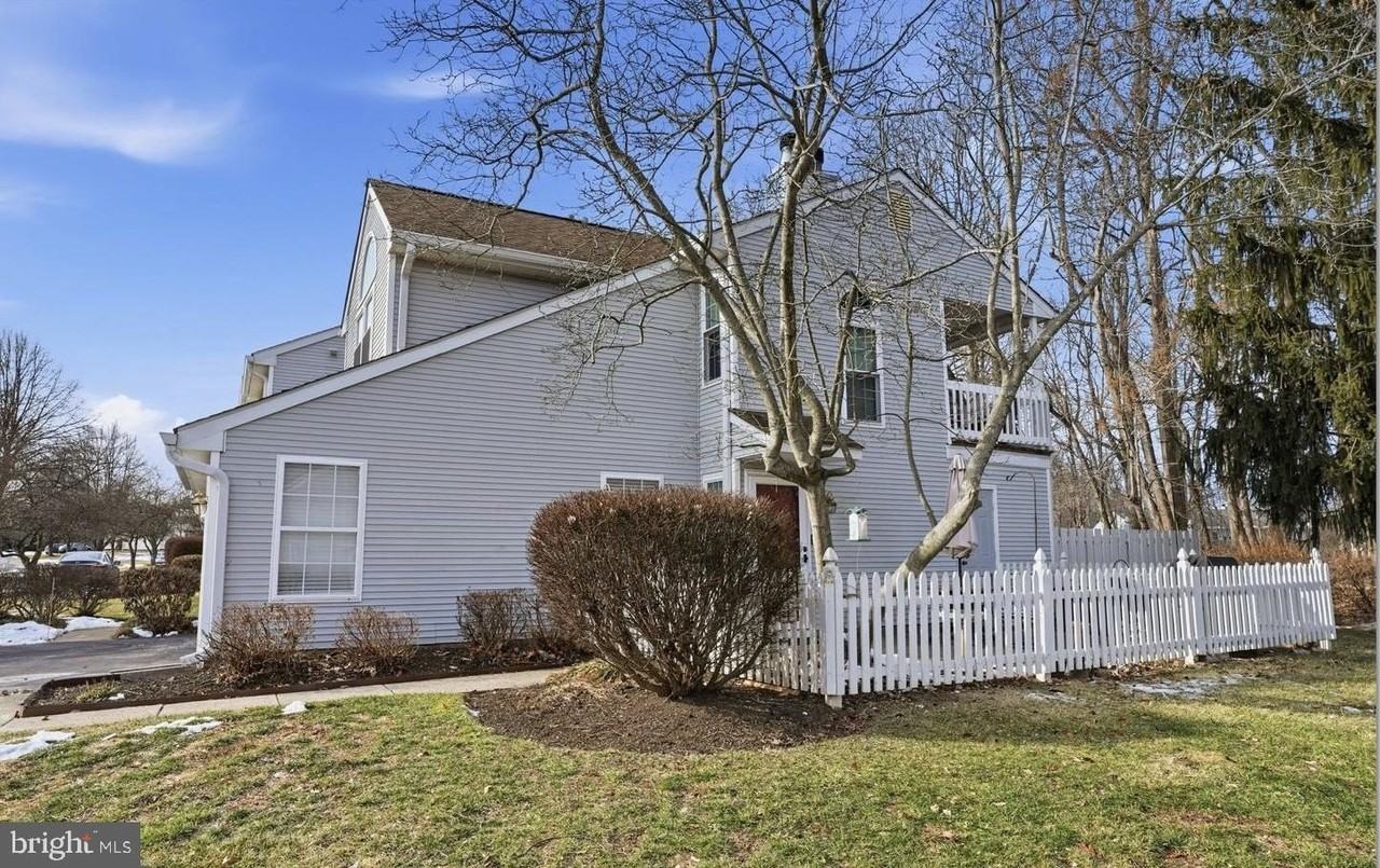 486 Cedar Hollow Dr - Photo 2 of 16