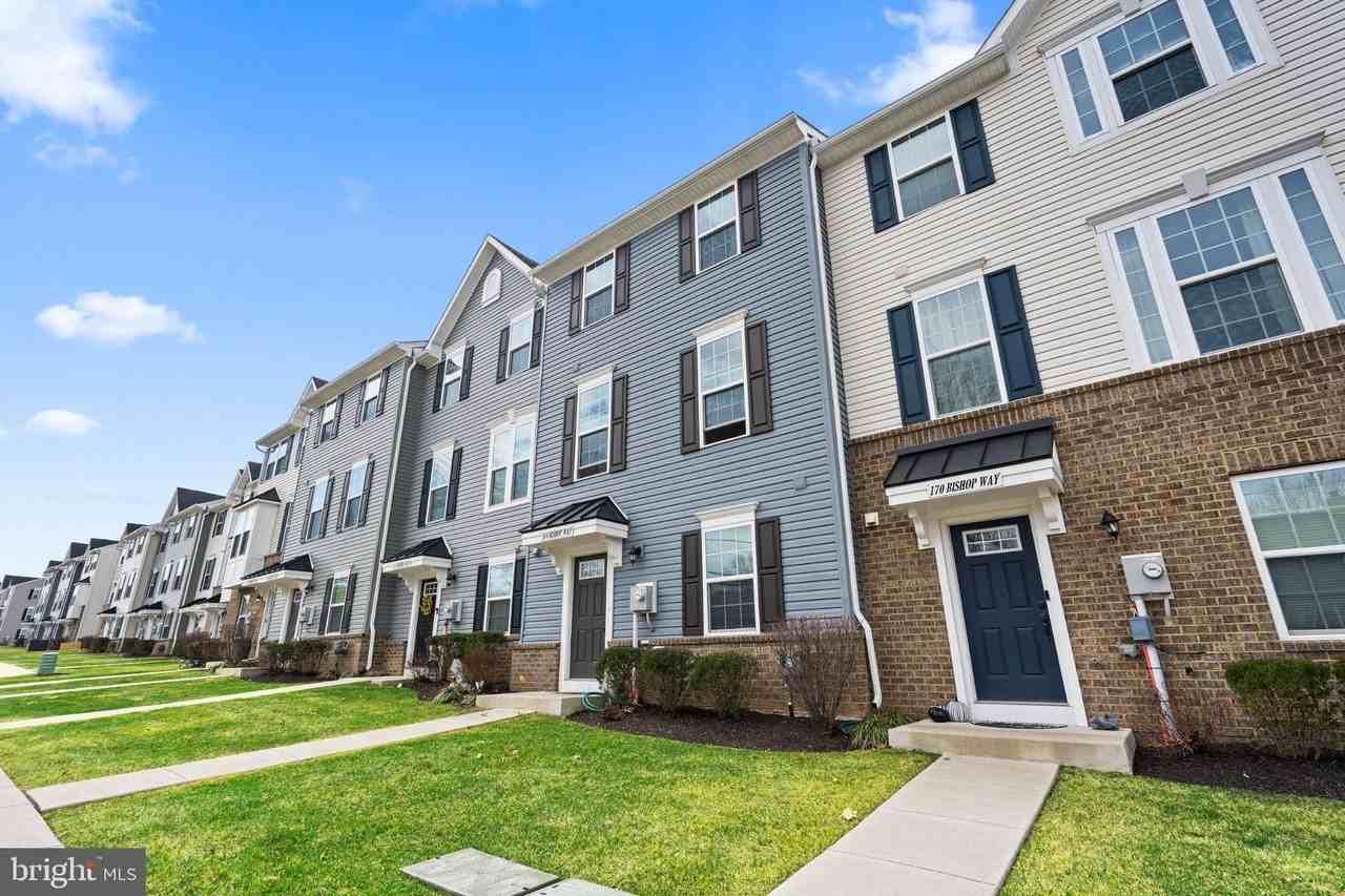 168 Bishop Way - Photo 3 of 29