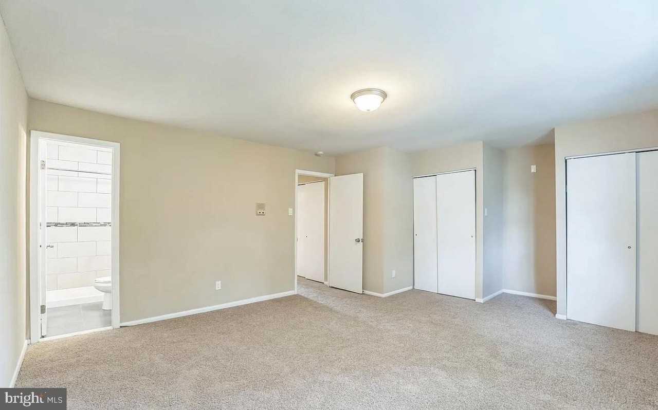 5204 Leeward Rd Unit N - Photo 7 of 12