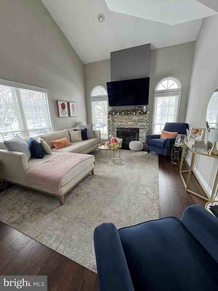 17 Parkview Way - Photo 5 of 43