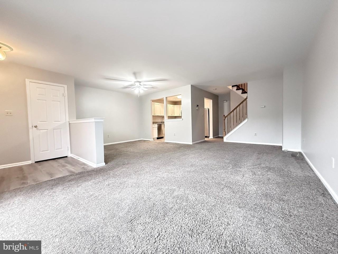 9101 Sheffield Dr - Photo 2 of 16