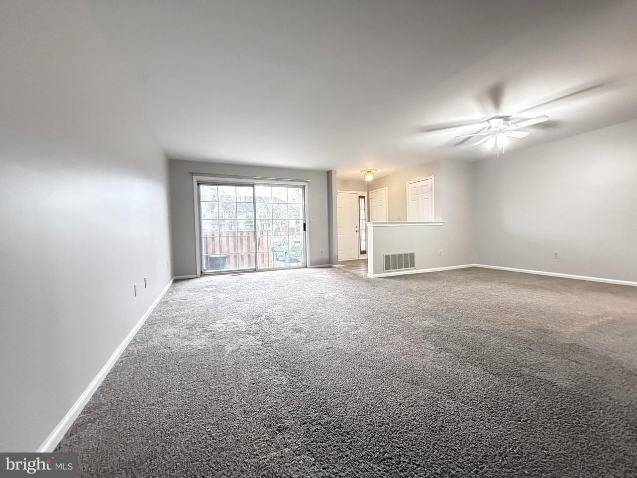 9101 Sheffield Dr - Photo 3 of 16