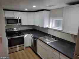 featured image of 564B Hulmeville Ave Unit B