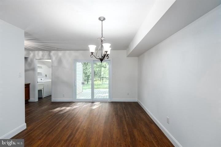 3458 Norwood Pl - Photo 6 of 19