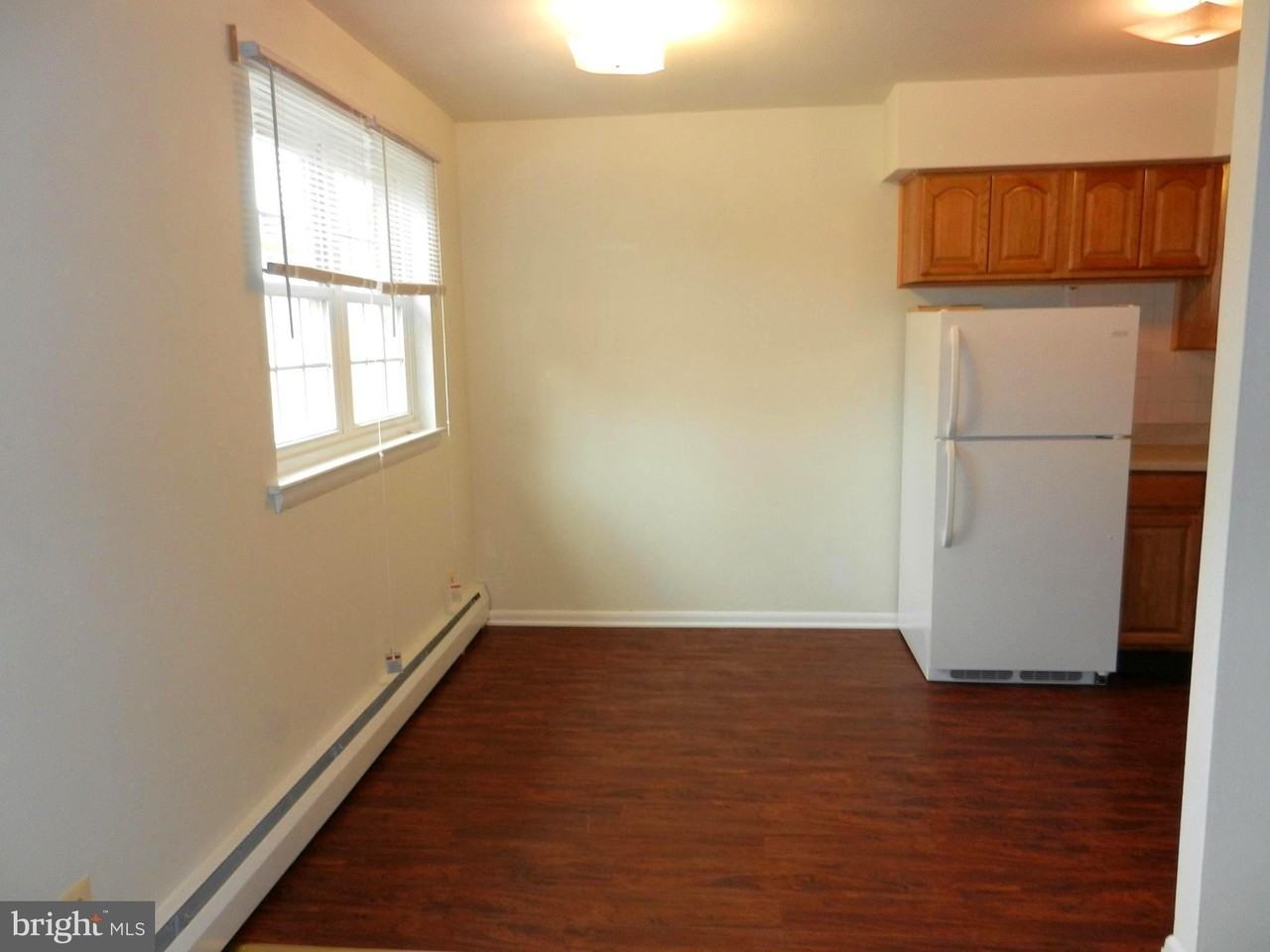 335 E Lancaster Ave Unit C22 - Photo 3 of 9