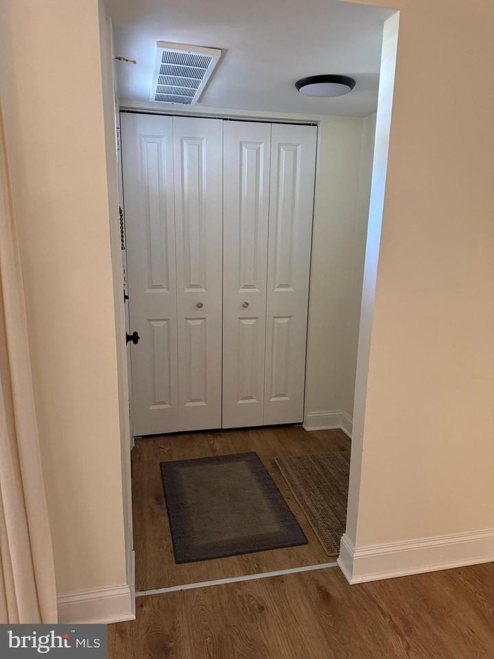 200 Old Forge Xing Unit 200 - Photo 3 of 16