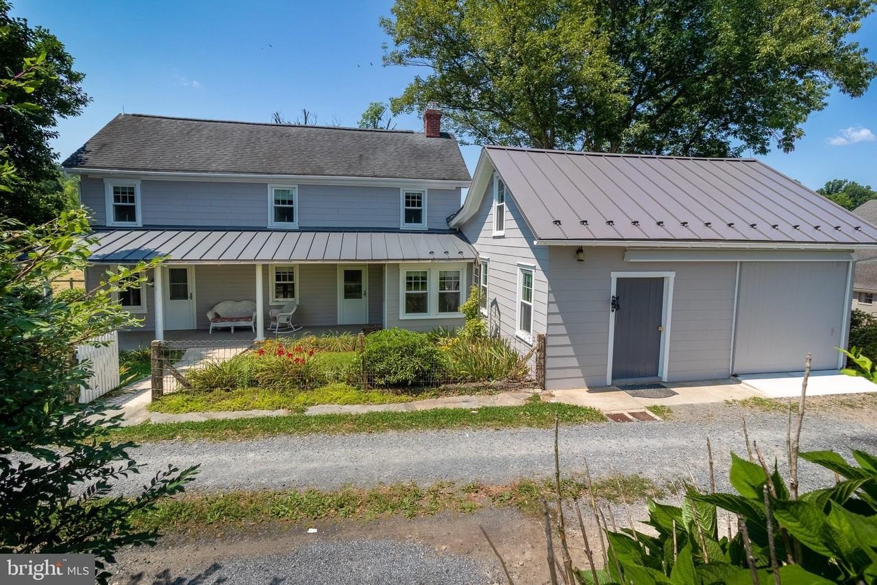 110 Lyndell Rd - Photo 2 of 37