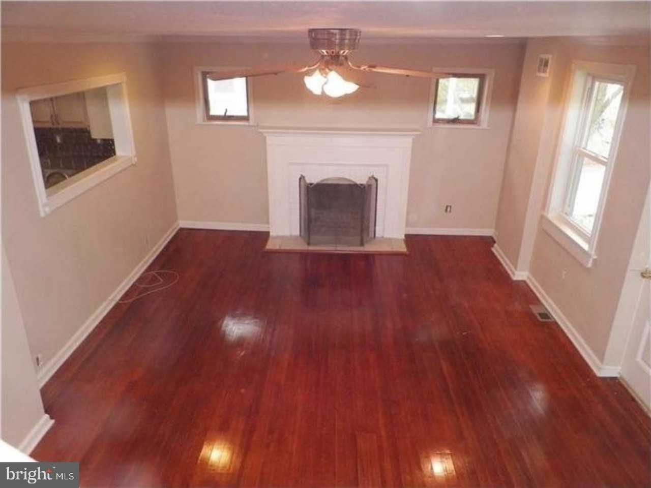 136 Paoli Pike - Photo 6 of 22