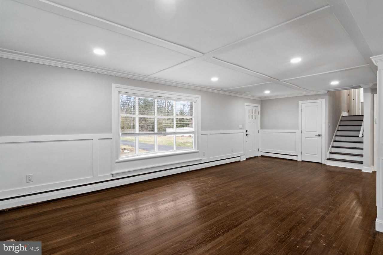 383 Upper Gulph Rd - Photo 5 of 42