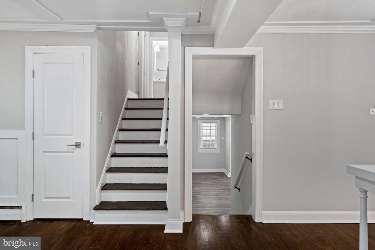 383 Upper Gulph Rd - Photo 7 of 42