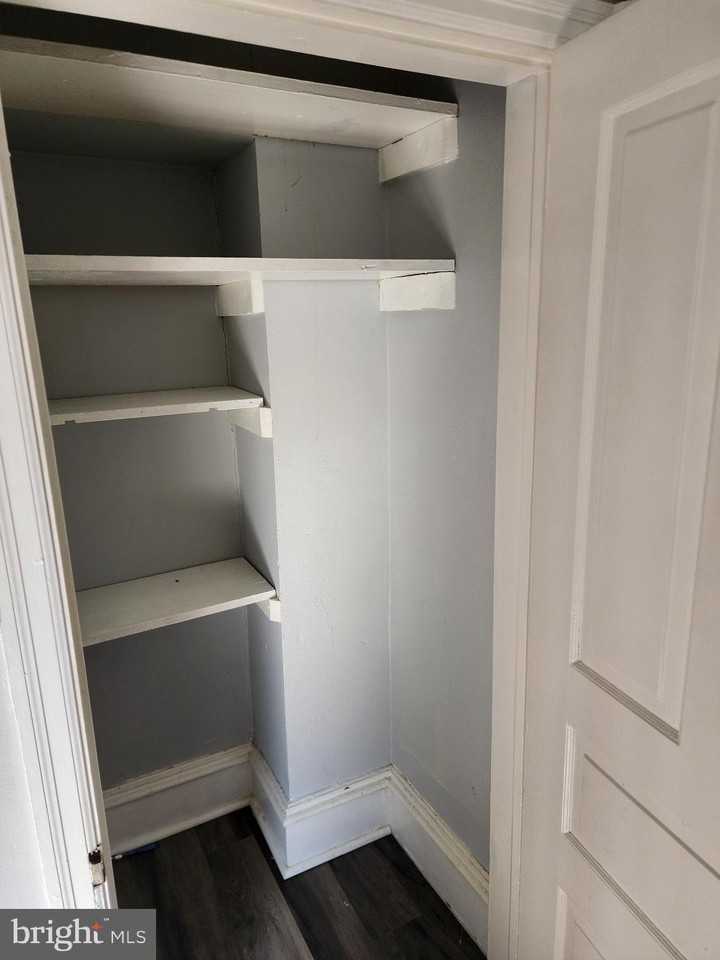 114 N 5th Ave - Photo 5 of 7