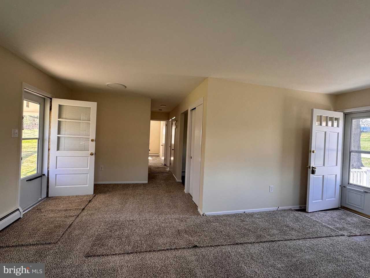 1212 W King Rd - Photo 6 of 22