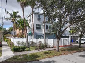 601 Ne 11th Ave - Photo 1 of 1