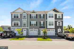 2916 Hickorywood Ln - Photo 1 of 1