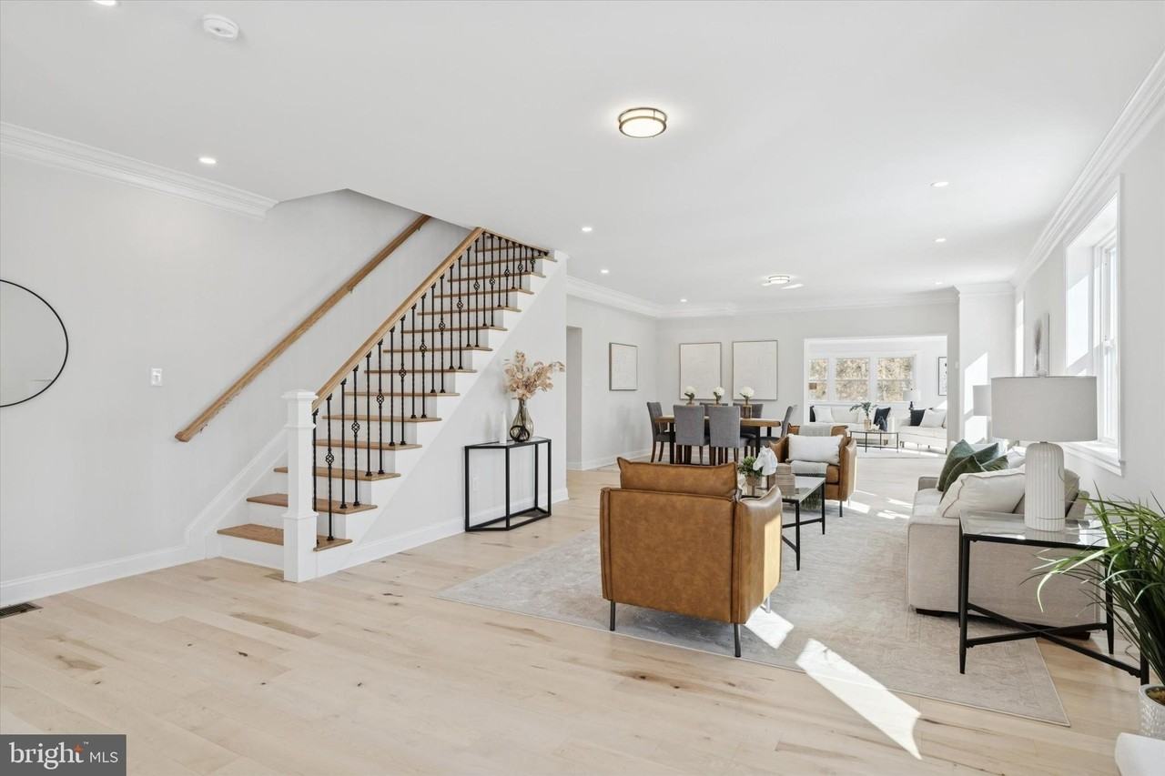 4979 W PAPA Boulevard - Photo 3 of 32