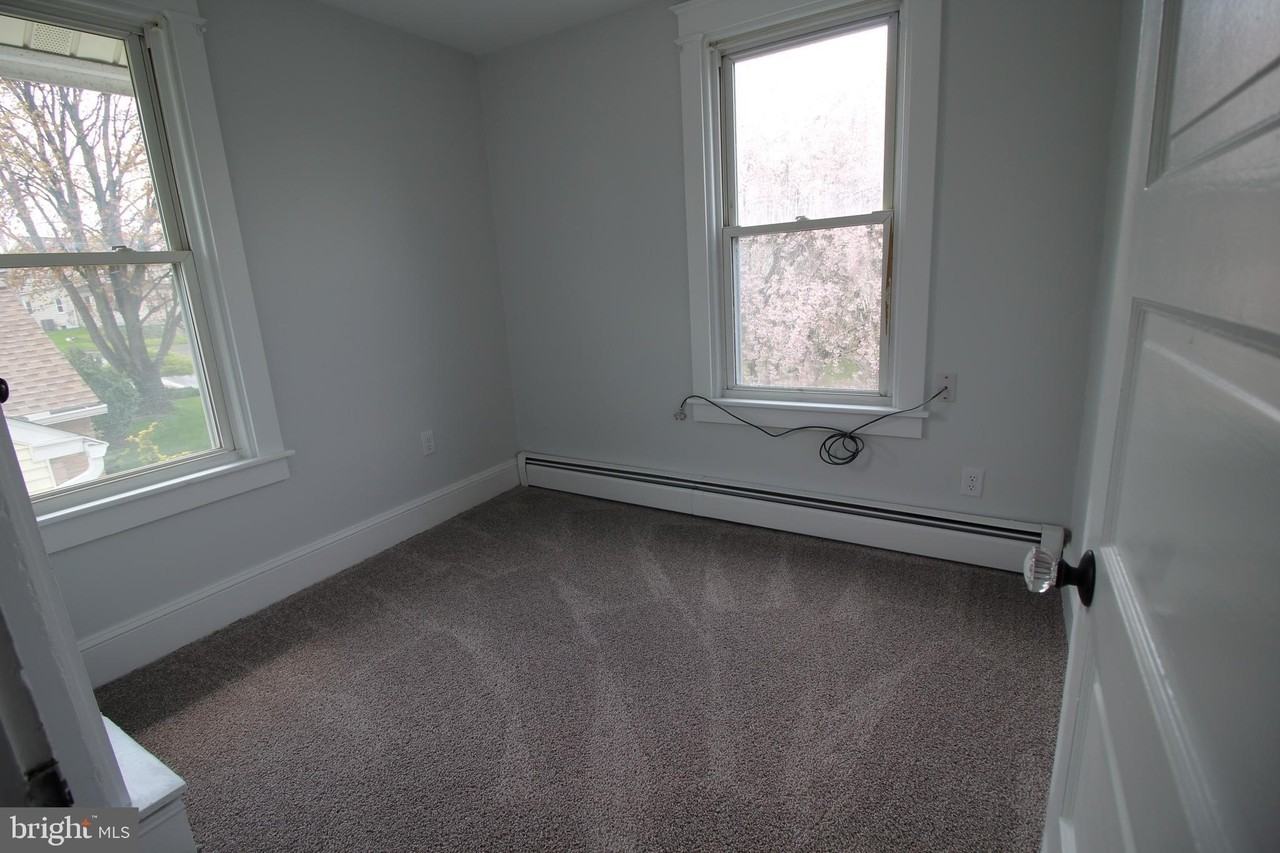 5 S Singer Ave - Photo 7 of 12