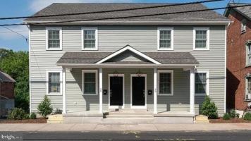 featured image of 90 Main St