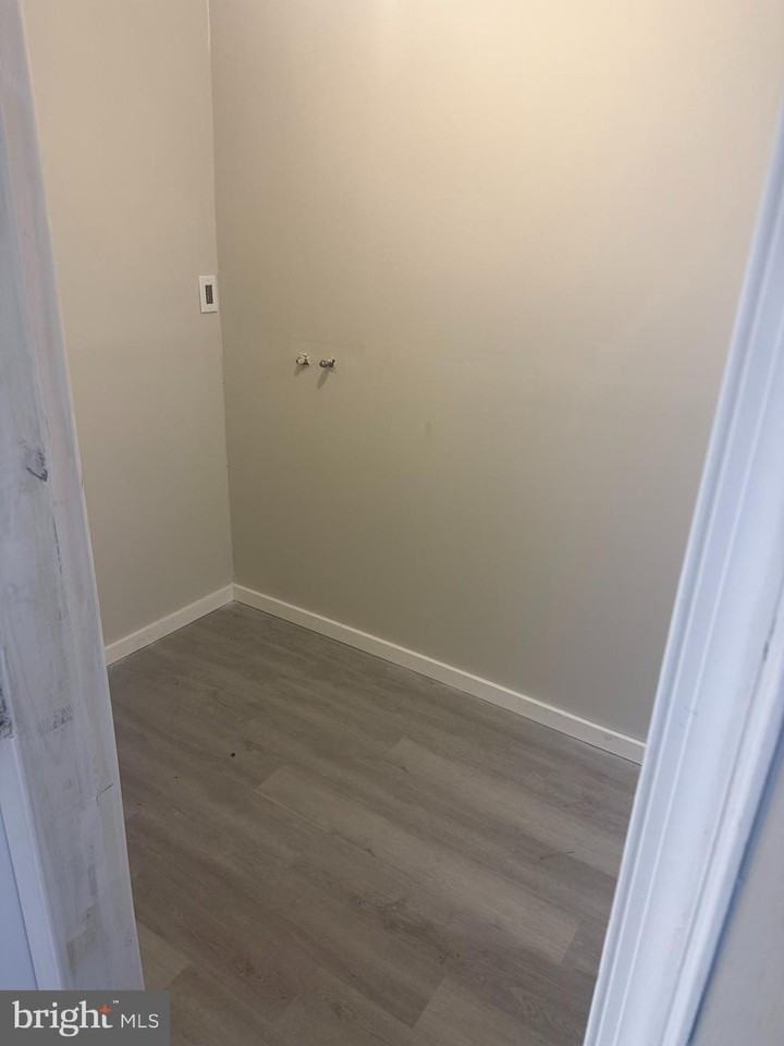 641 Astor St - Photo 7 of 17