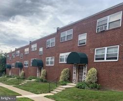 901 E Pleasant Ave - Photo 1 of 1