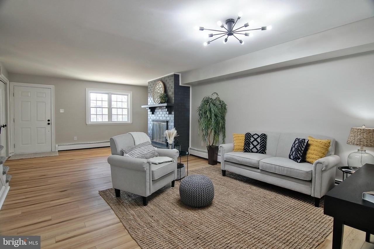 2705 Walnut Ridge Est - Photo 3 of 27