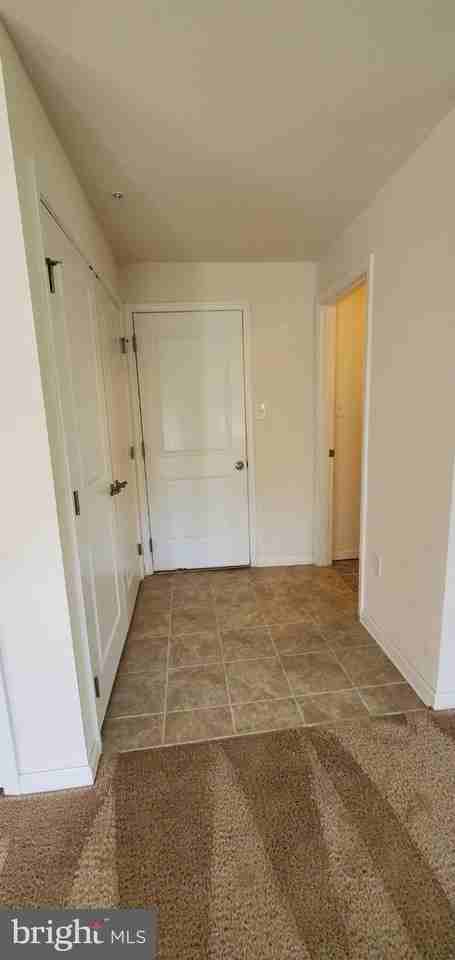 1748 Lydia Dr - Photo 5 of 29