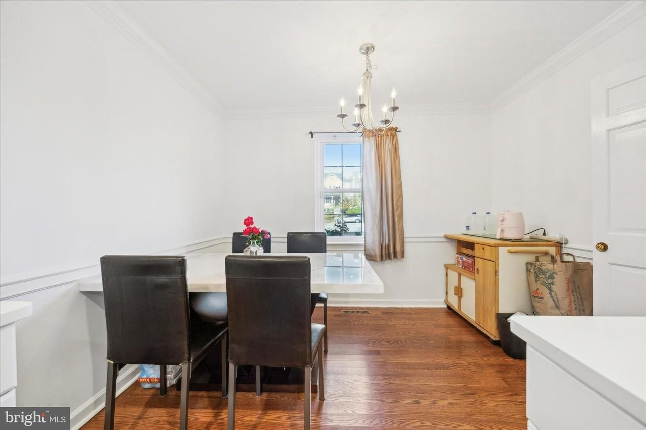 25 N Buck Ln Unit B - Photo 5 of 22