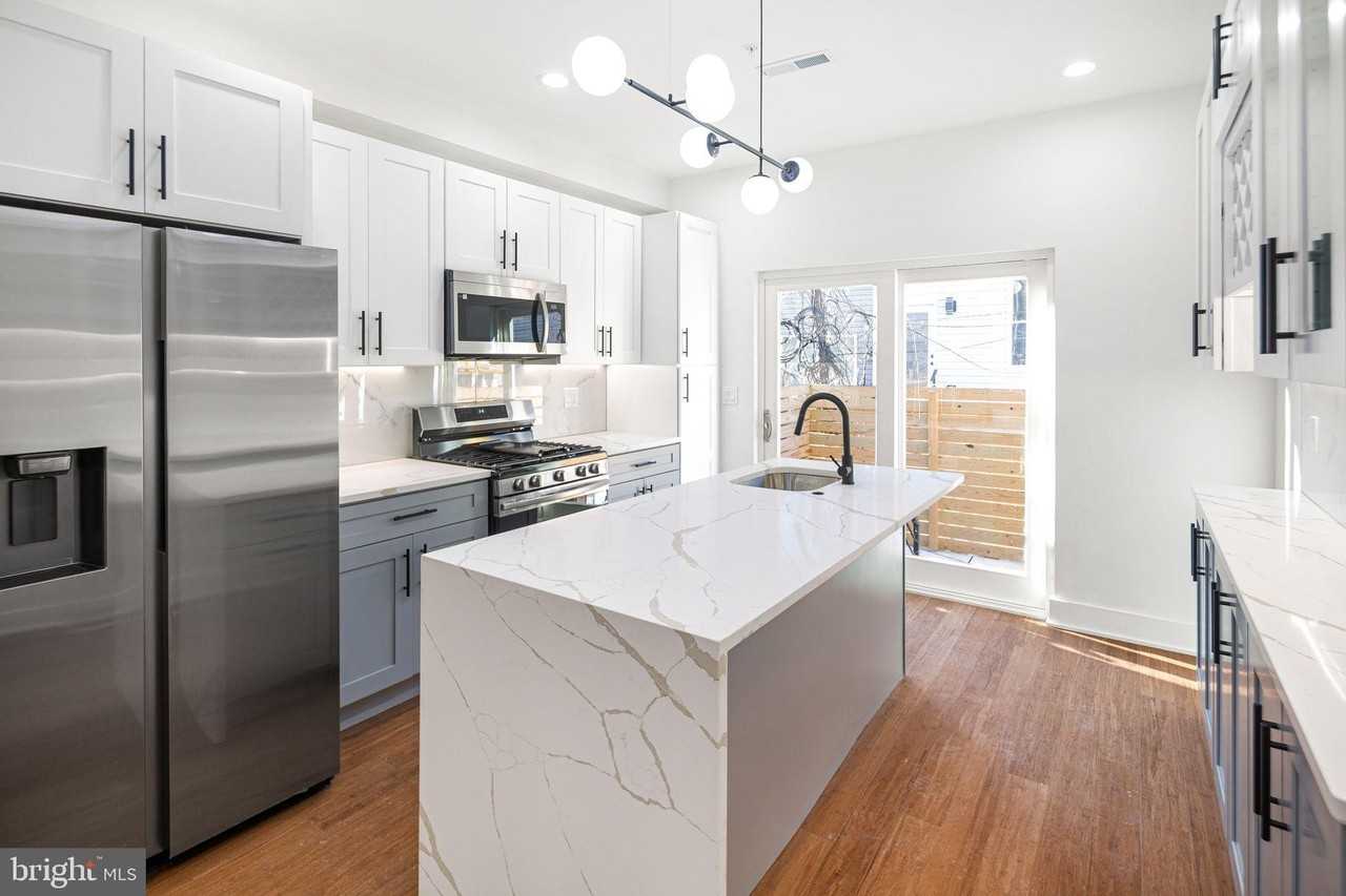 2650 Earp St - Photo 6 of 30