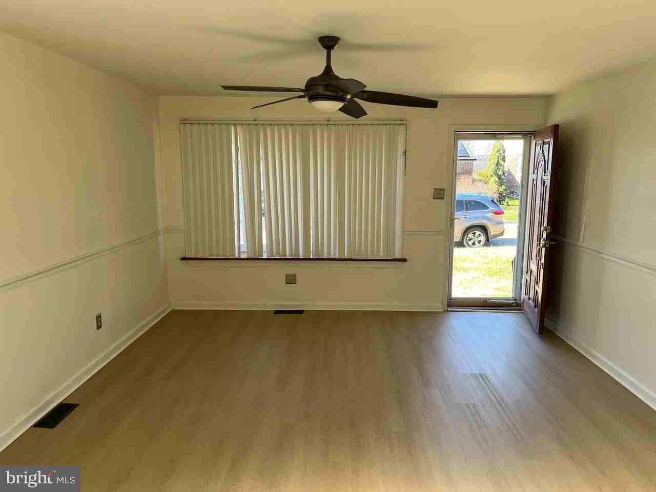 509 Larkspur St - Photo 4 of 15