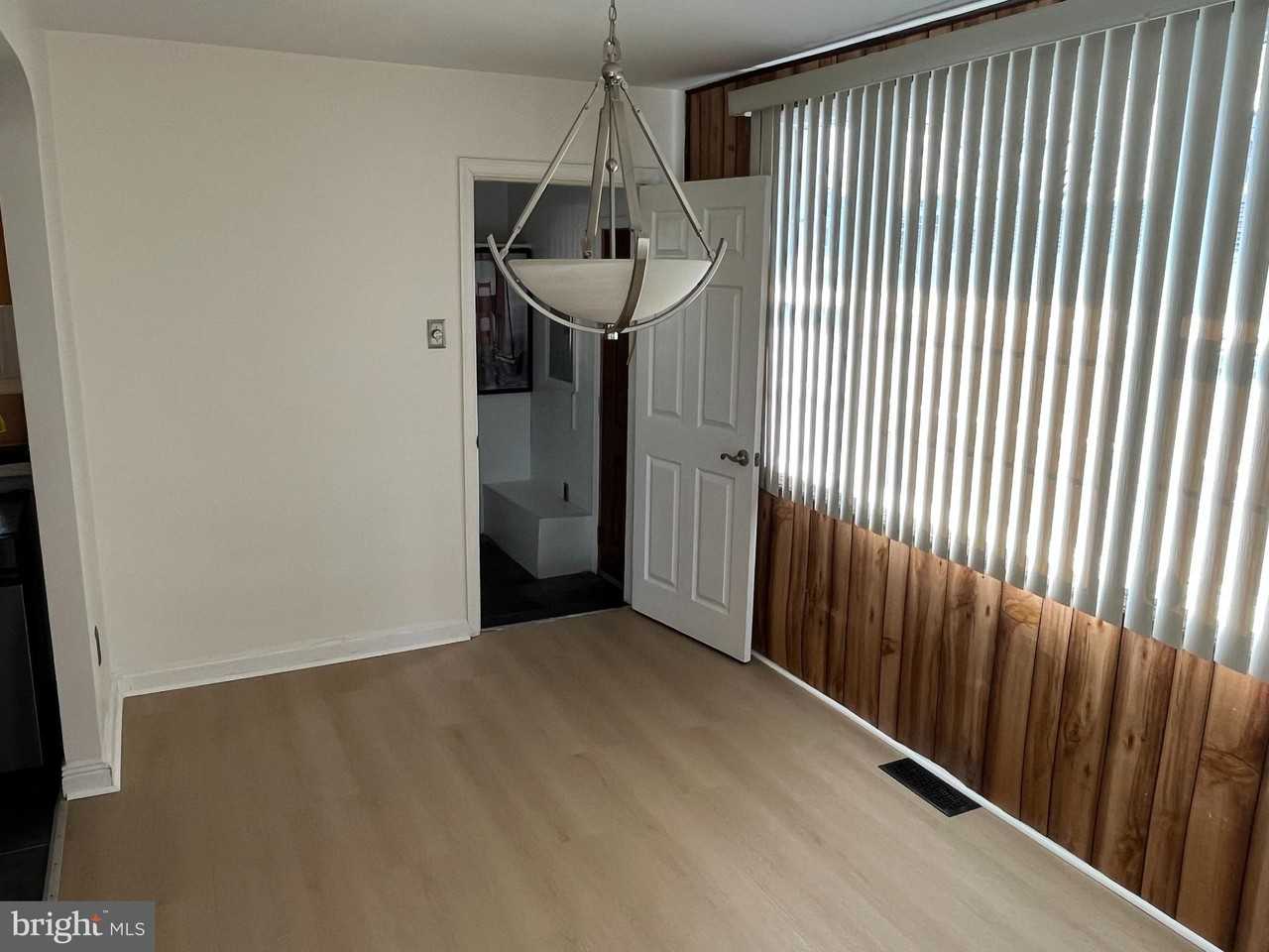 509 Larkspur St - Photo 6 of 15