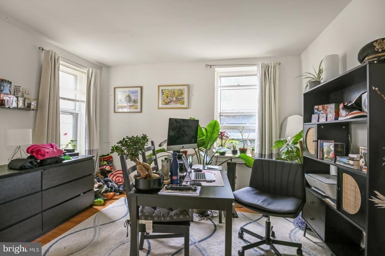 1720 Wallace St Apt 102 - Photo 7 of 21