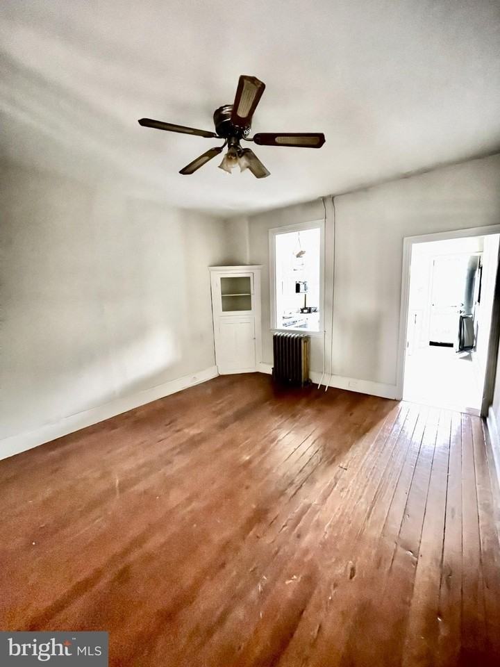 3650 Calumet St - Photo 4 of 12