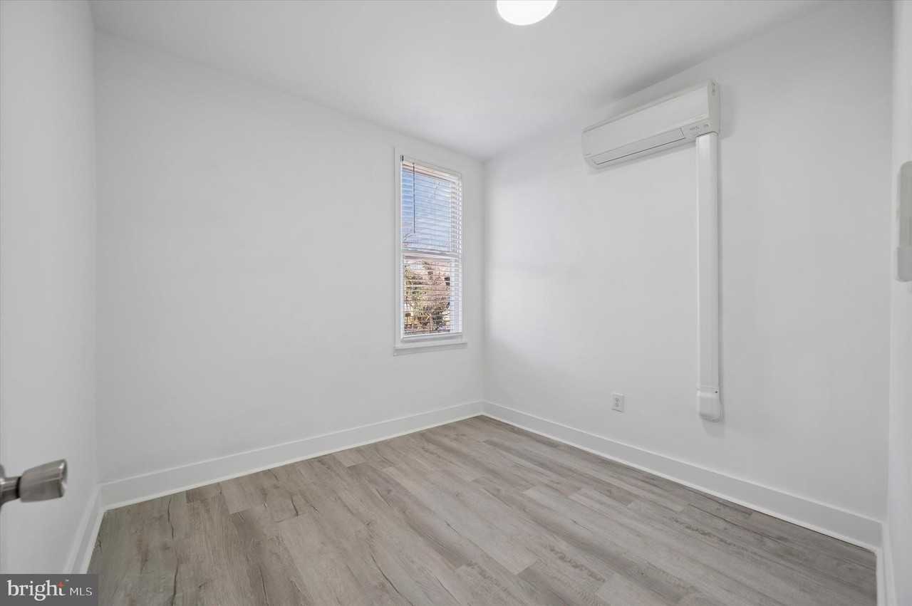 2522 N Opal St - Photo 7 of 12
