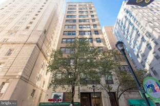 220 S 16th St Apt 802 - Photo 1 of 1