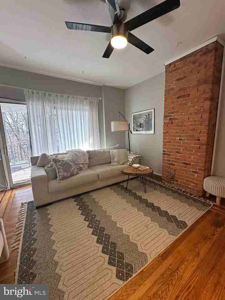 275 Rochelle Ave #2 - Photo 2 of 18