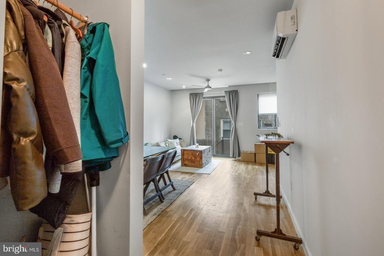 1306 N Hope St Apt A - Photo 4 of 29