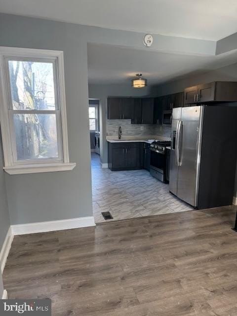 2811 E Venango St - Photo 3 of 18