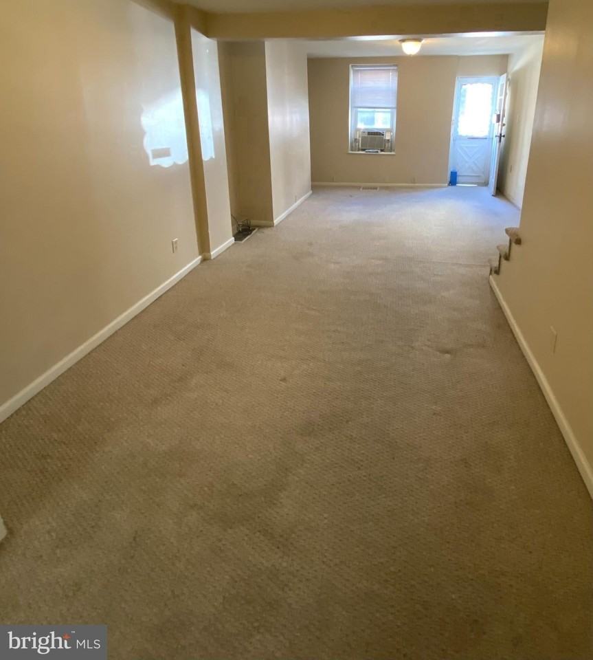 4450 Baker St - Photo 3 of 13